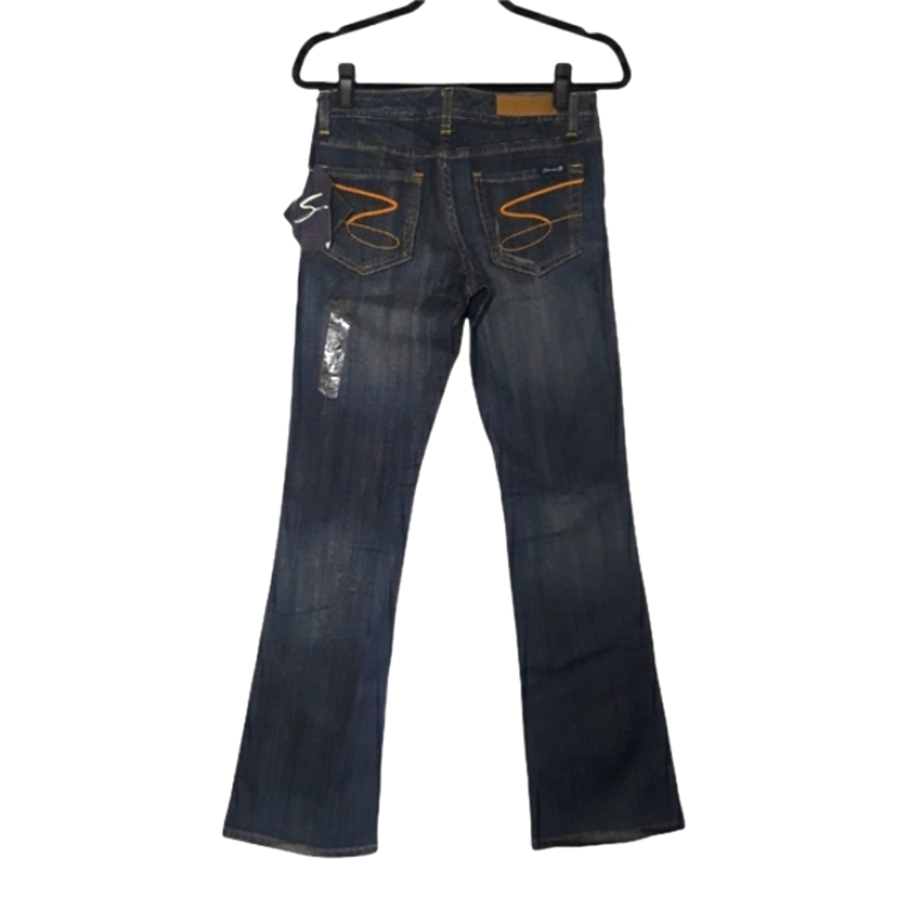SEVEN 7 Premium Dark Medium Wash Slight Flare Leg Jeans 26 NWT